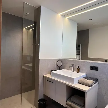 Apartman Milu - *